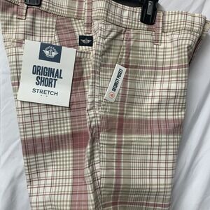 New Men's Dockers Flat Front Original Shorts Stretch Tan Plaid Size 31 Flexwaist